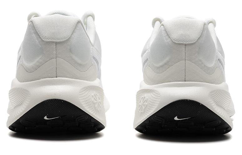 Nike REVOLUTION 7 White Metallic Silver FB2208-101