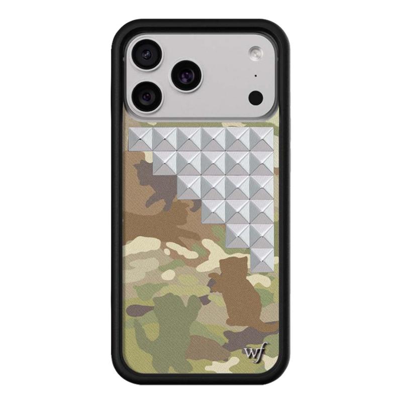 New Wildflower 3D Silver Solid Rivet Leopard Phone Case For iPhone 15 13 12 14 17 16 Pro Max Plus Fashion Flower Rivet Wf Cover