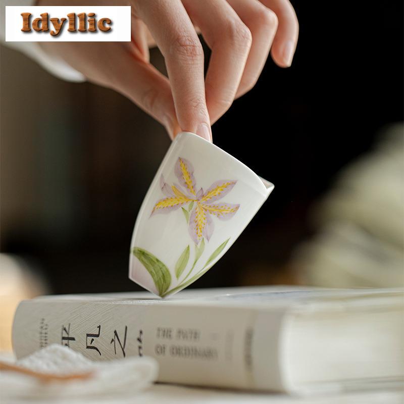 2pc/lot Hand-painted Purple Smoke Iris Teacup Creative Tea Bowl Cute Cup Tea-tasting Personal Cup Chazhan Master Cup Teaset 65ml