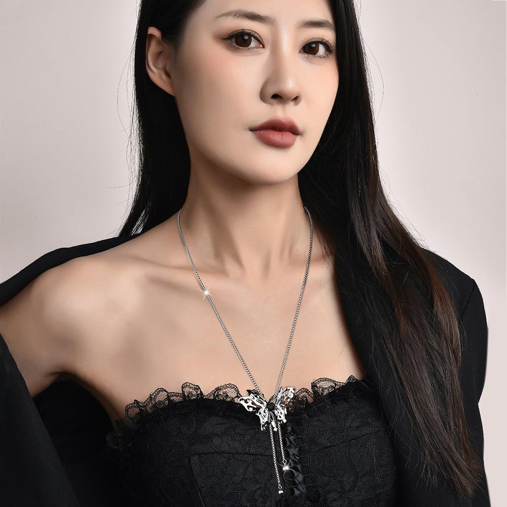 Elegant Butterfly Sweater Chain For Women Featuring Luxury Titanium Steel Design