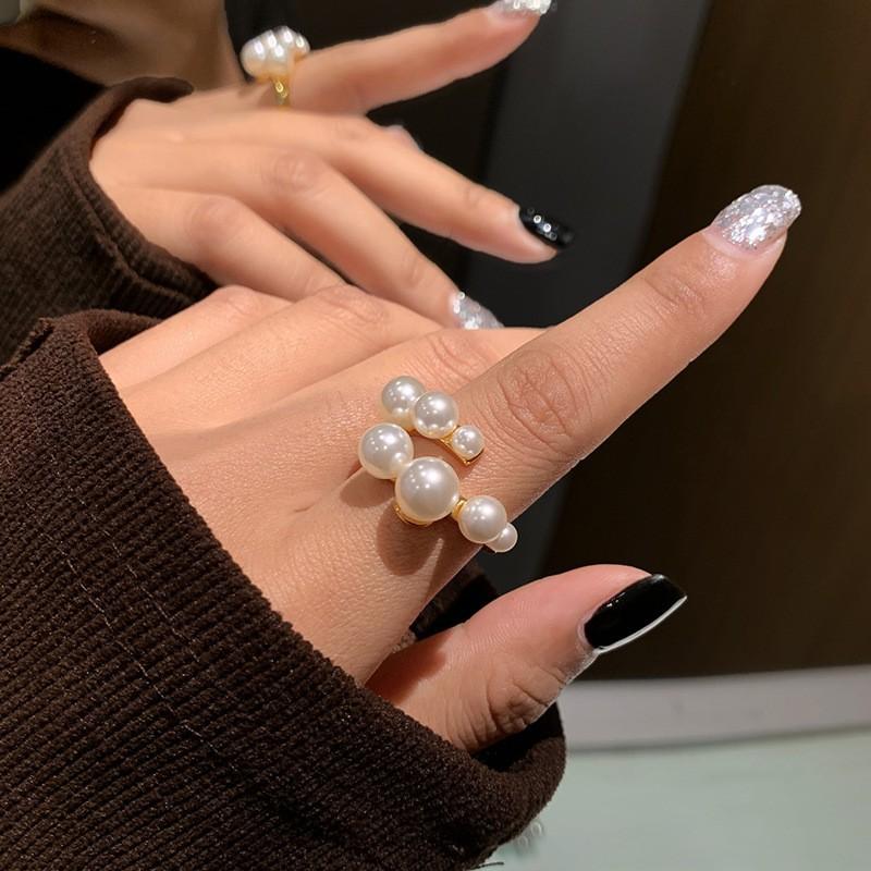 Medieval Brushed Diamond-encrusted Zircon Ring for Women Does Not Fade, Light Luxury and Versatile Open Index Finger Ring Jewelry.