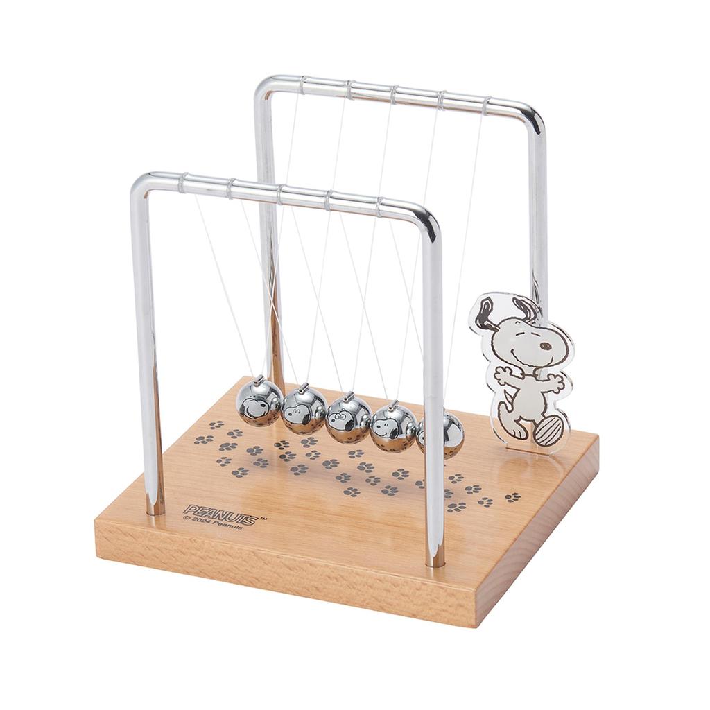 Chatani Sangyo (Chatani) Snoopy PEANUTS Newton's Cradle H13.5 x W13.5 x D11.5cm 151-333002 Fun Science