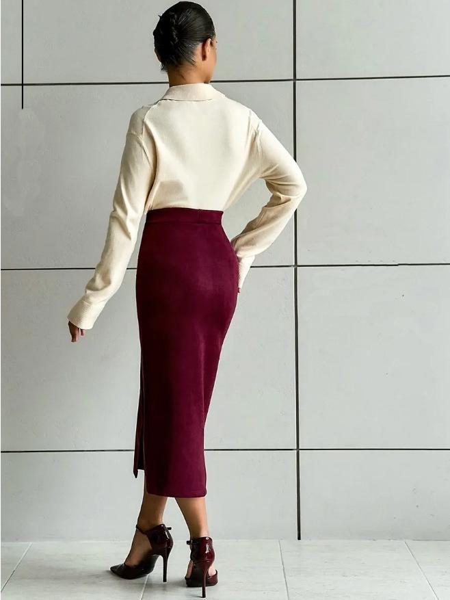 Cross Collection: 2025 Suede High-Waist Slit Skirt - Elegant Mid-Length Hip-Hugging Design for Spring & Autumn