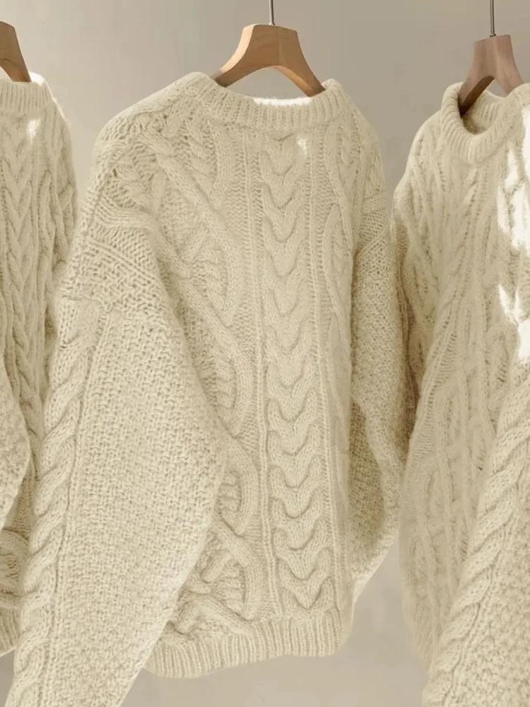 Japanese Retro Korean Off White Fried Dough Twists Sweater Women Thickened Outer Loose Lazy Style Thin Wool Knitting Top Female