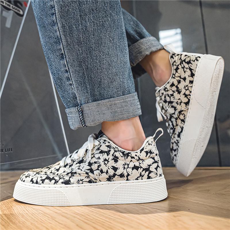Platform Vulcanized Shoes Men Floral Printed Fashion Canvas Shoes Man Breathable Comfort Trendy Board Shoes Men Walking Sneakers