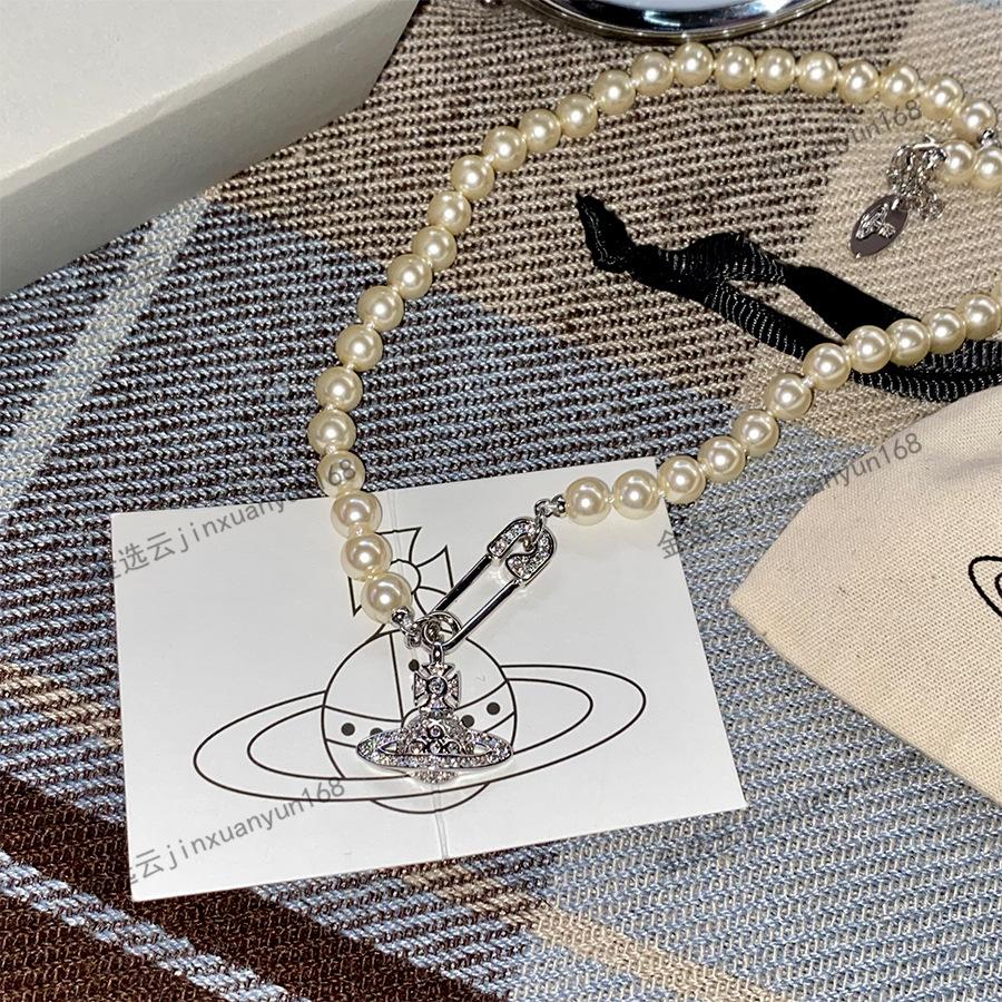 Ожерелье Королева-мать Сатурн Нишевое Винтажное Ожерелье с жемчугом, Легкая Роскошь Премиум Ожерелье-ключица