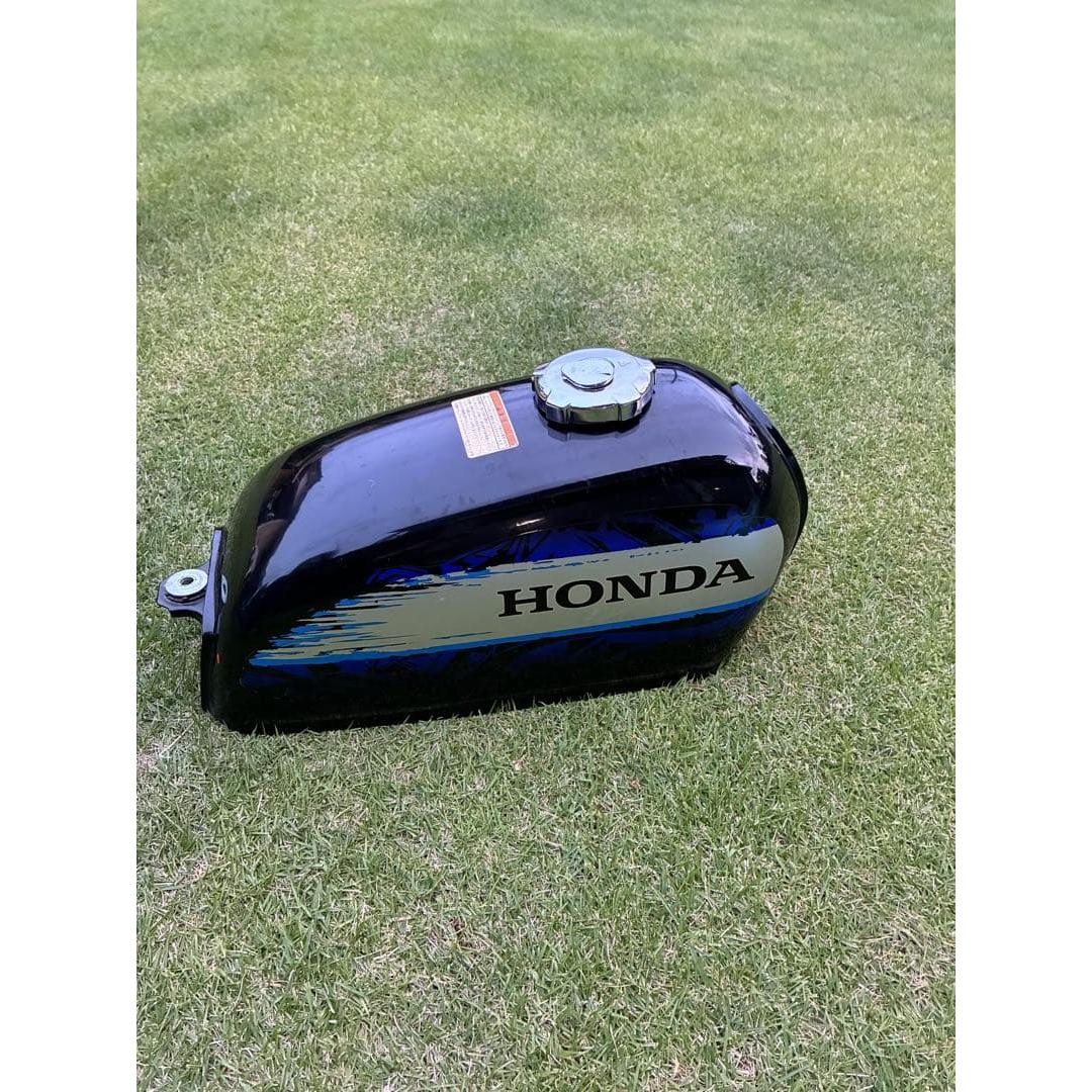 Used HONDA Ape fuel tank body in good condition with key