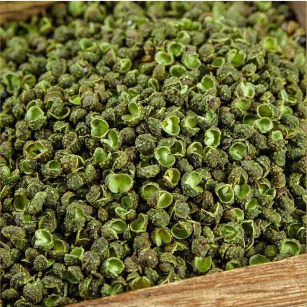 

250g Szechuan Green Pepper Flower Pepper, Aromatic Spicy Ma Jiao for Cooking, Authentic Chinese Seasoning 250 g