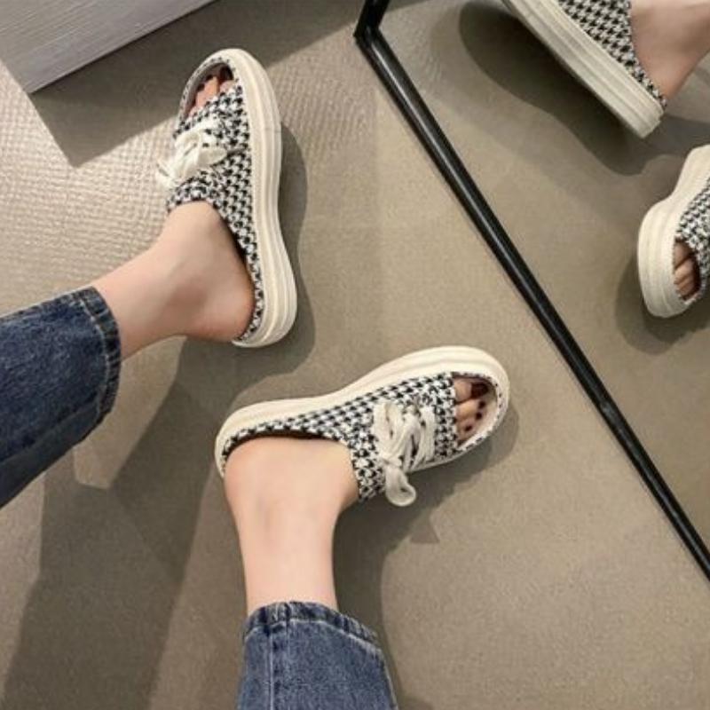 Open Toe Sandals With Strap Woman Slippers Outside Soft Canvas Shoes for Women Thick Slides New Collection Casual Vip Style Shoe