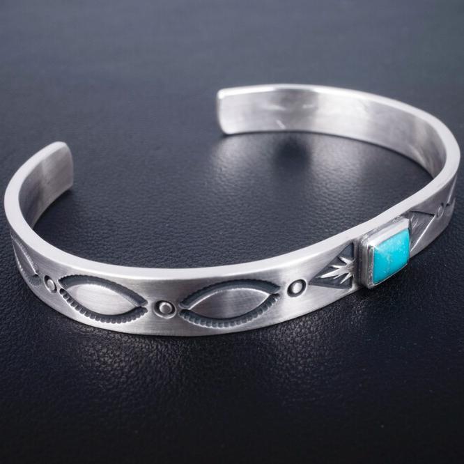 Josilver Native American Silver Bangle (Turquoise) Type.3