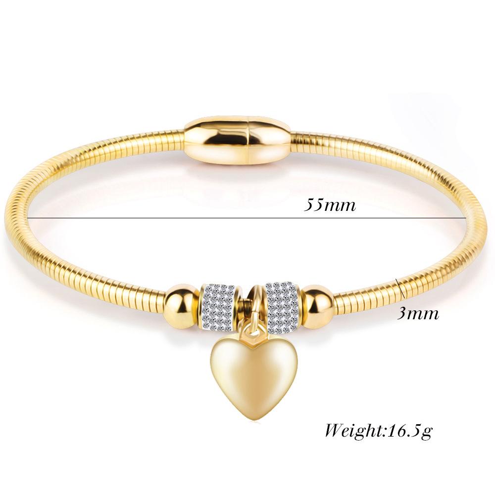 Europäisches herzförmiges Edelstahl-Armband mit Strasssteinen und gravierbarem Magnetverschluss für Damen