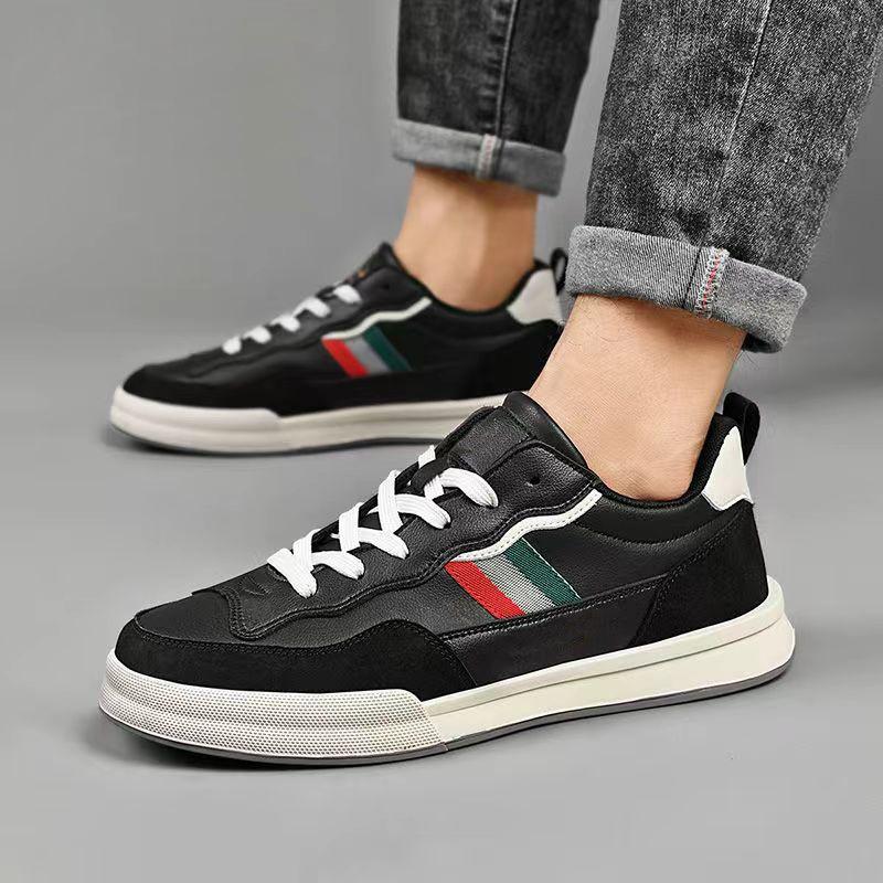 

European station men s shoes autumn Korean version of fashion casual board shoes new men s versatile soft sole white shoes trendy shoes 44