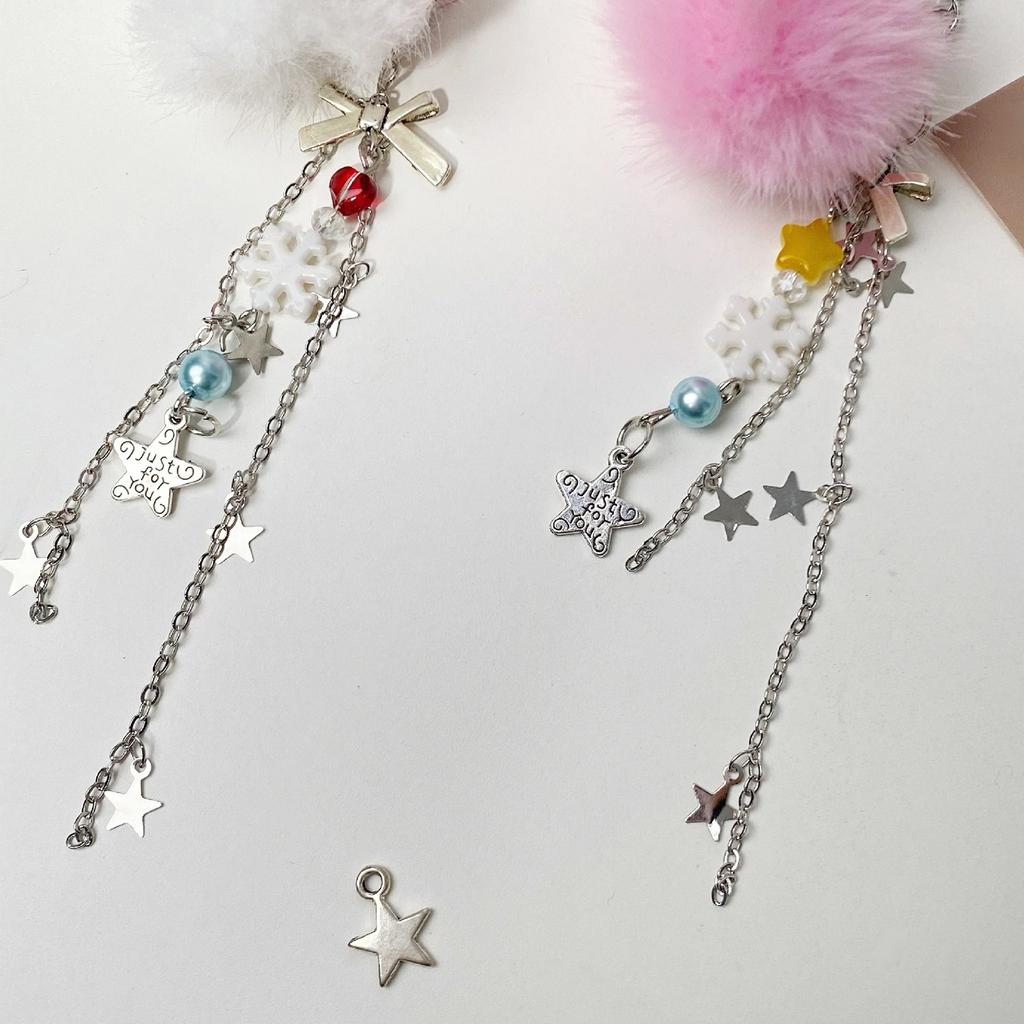 Snowflake Pompoms Phone Cord Handmade Beaded Keychain Cellphone Lanyard for Holiday Parties and Winter Gatherings