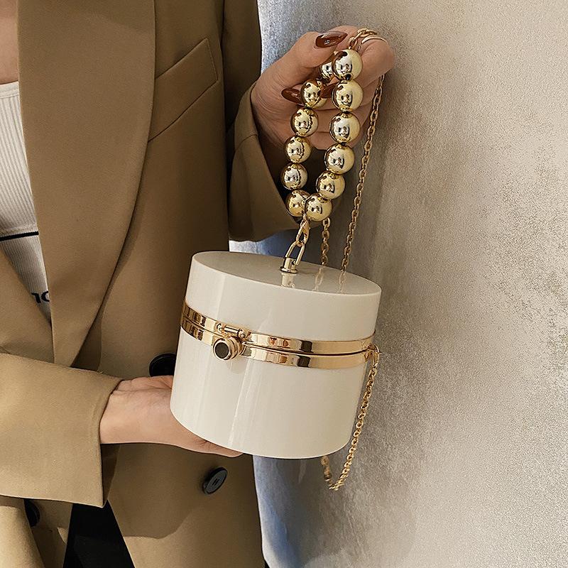 Acrílico Redondo Fiesta De Noche Clutch Bolso para Mujeres Golden Beaded  Handles Bolsos Femeninos Y Bolsos Hombro Crossbody Chain Bag comprar a buen  precio — entrega gratuita, reseñas reales con fotos — Joom