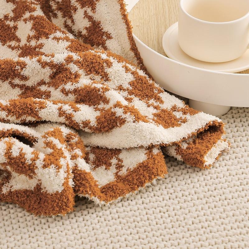 Soft Fleece Zebra Stripe Houndstooth Throw Blanket for Couch Luxury Flannel for Bed Sofa Chair, Plush,Warm and Cozy Blanket with Geometric Grid Design