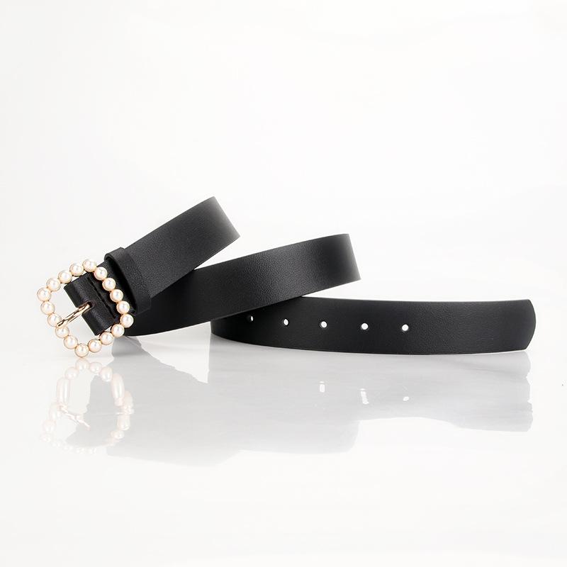 

The Square-shaped Pearl Buckle Belt Is Fashionable, Versatile, Sweet and Cute. It Is A Fashionable and Elegant Decoration for Ladies 105cm