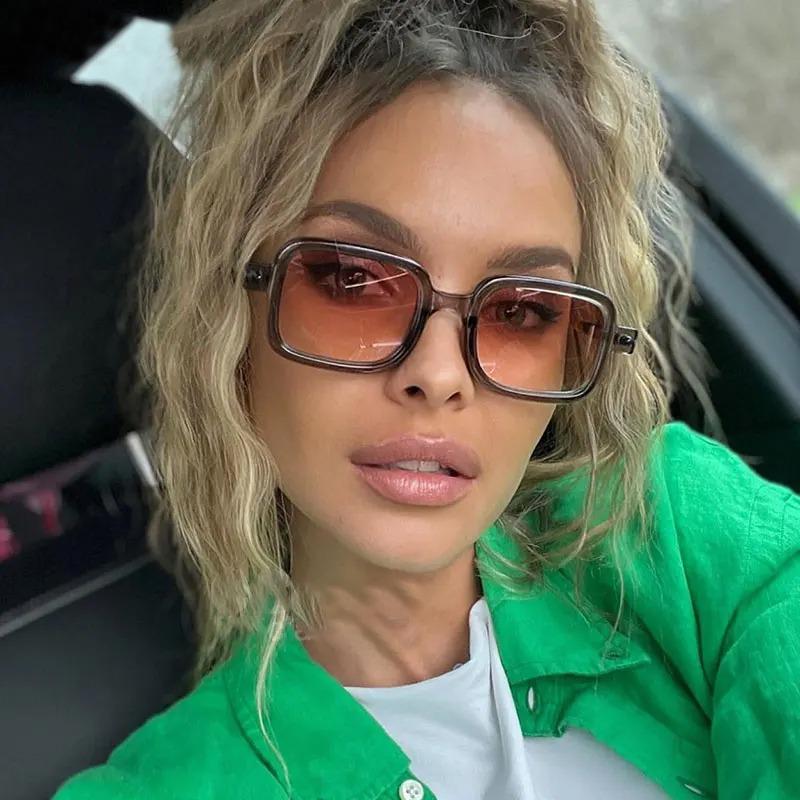 Vintage Square Sunglasses Women Retro Rectangle Sun Glasses Women Driving Glasses UV400 Anti-Ultraviolet High-Quality