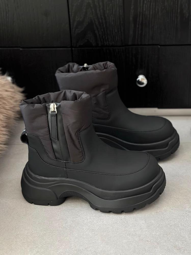 

Корейська версія однотонних чобіт Мартін 2024 зима прості круглі універсальні голови середньої труби товста підошва підвищена снігові чоботи жіночі чоботи 40 чорний
