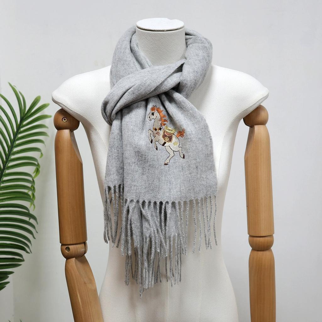 New Year's Embroidered Wool Scarf for Autumn and Winter Thickened Warm Scarf With Tassel