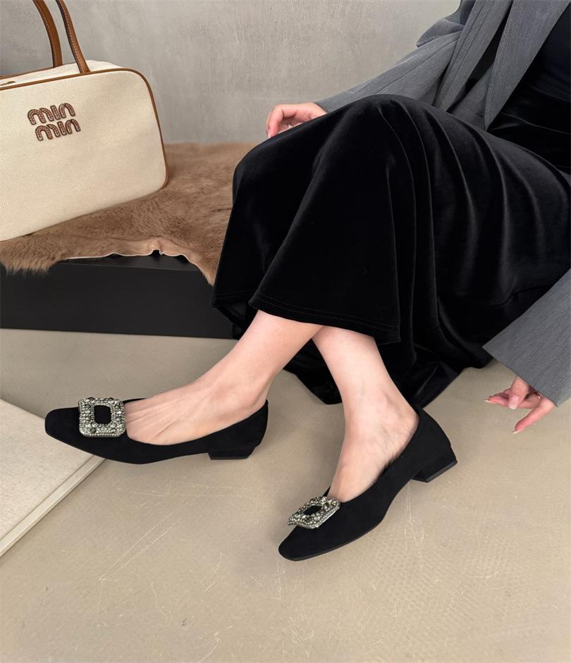 2025 New Spring Matte Leather Shallow Mouth Single Shoes Women's Thick Heel One Pedal Flat Leather Shoes Doudou Shoes