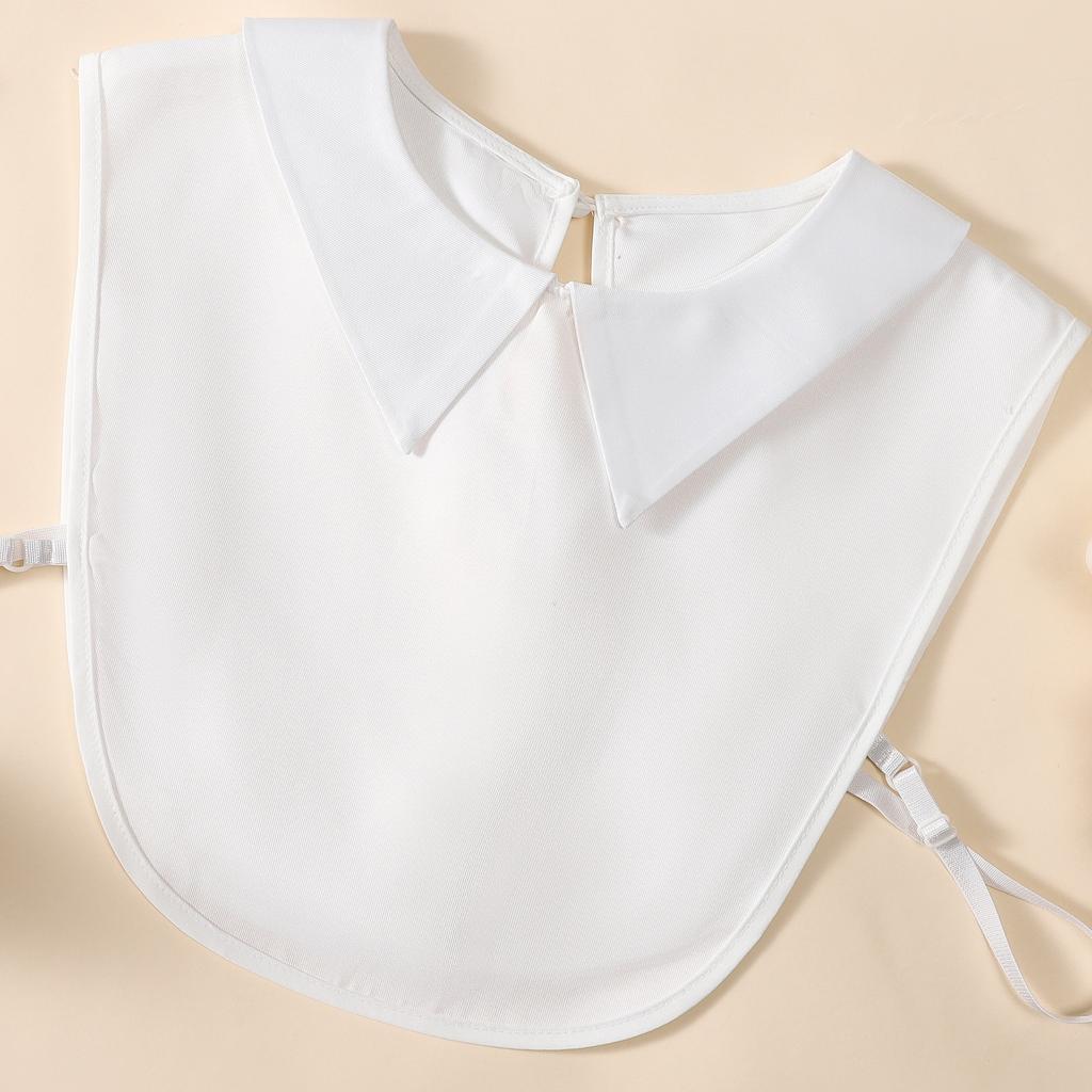 A simple and elegant doll collar decorative fake collar, adjustable in size, suitable for home and daily use, a versatile shirt