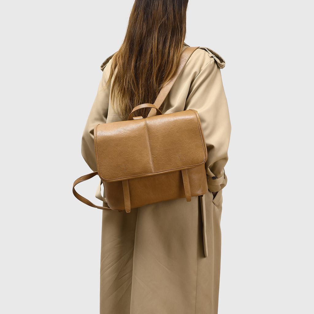 2025 Fall/Winter New Fashionable and Exquisite Women's Handbag, Niche High-End Large-Capacity Travel Backpack