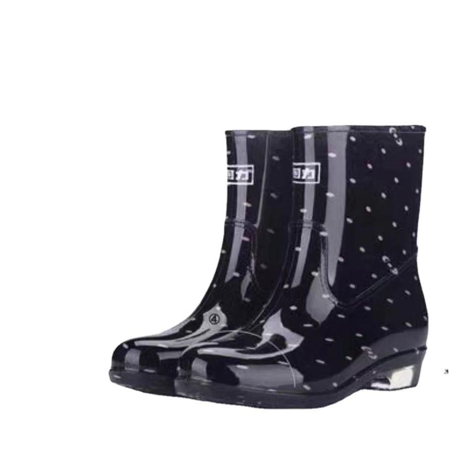 Rain shoes women's short rain boots adult water shoes labor insurance clean waterproof boots PVC rubber shoes