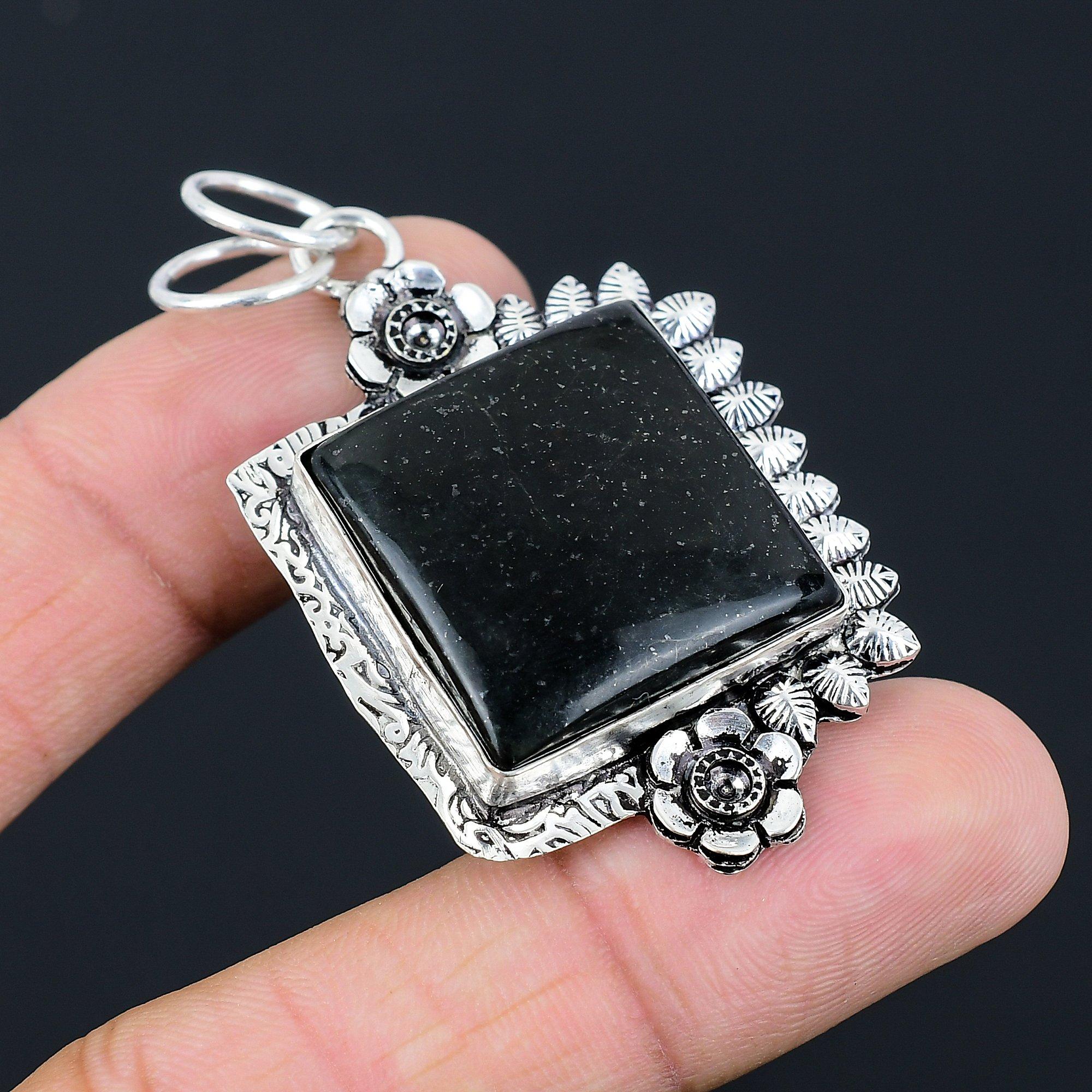 Gift For Women Jewelry Pendant 925 Sterling Silver Natural Nepharite Gemstone