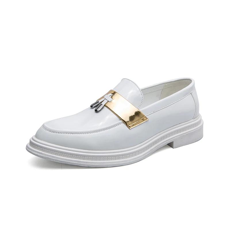 Fashion White Leather Men Casual Shoes New Slip-on Men Shoes Italian Style Male Loafers Soft Flats Lightweight Moccasins for Man