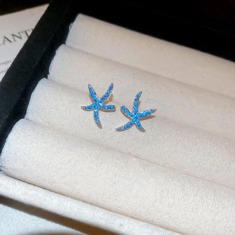 Silver Zircon Butterfly Teardrop Earrings - Luxurious, Elegant & Versatile Jewelry for Women