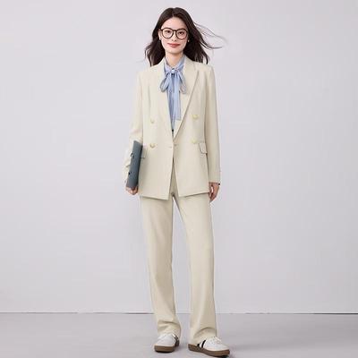 Abiti e completi – Completi con pantaloni