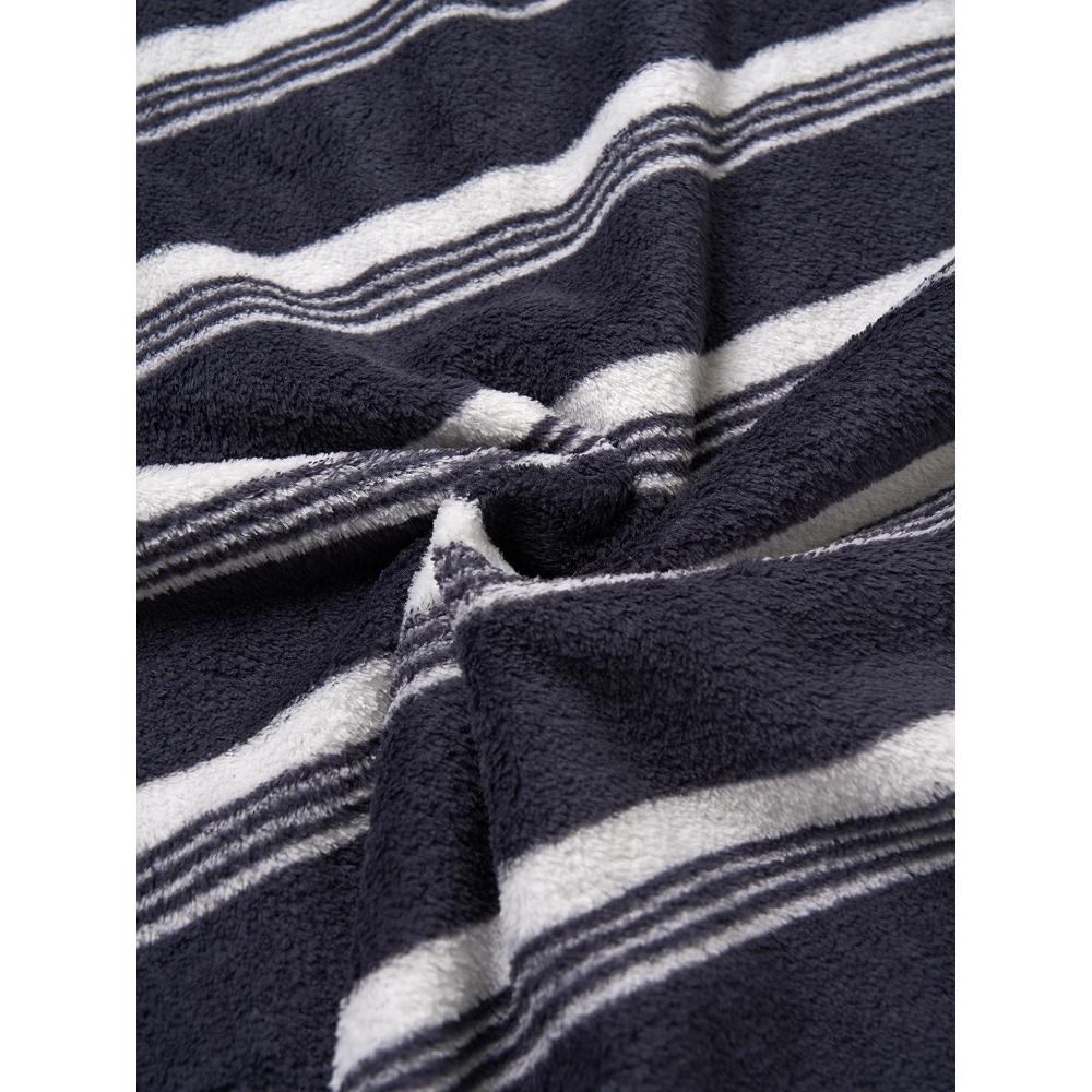 Daiso [arrived In September AvaiLabLe] HeLLo Autumn Embroidered poInt HaLf Zip Top L Navy