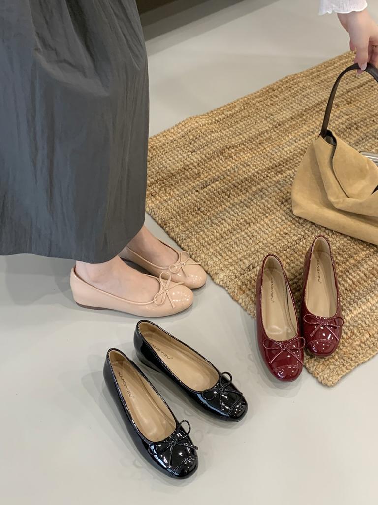 French Shallow Mouth Flat Sole Single Shoe Women's Summer 2025 New Bow Soft Sole Inner Height Increase Ballet Women's Shoes with Skirt