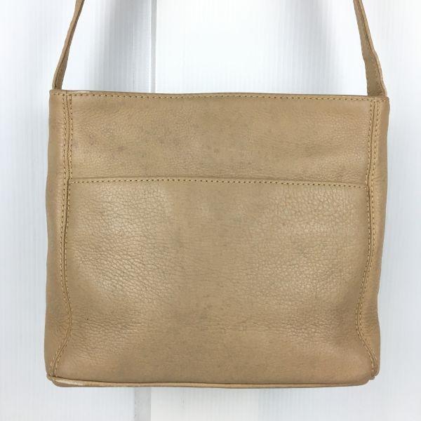 COACH Leather Shoulder Bag Beige 3 Large Pockets 3 Compartments(USED)