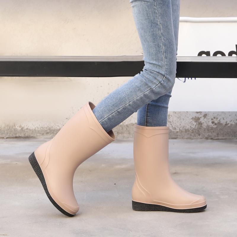 

Water shoes fashionable women s medium tube women s rain shoes rain boots anti-child non-slip wear-resistant rubber shoes matte rubber shoes 36