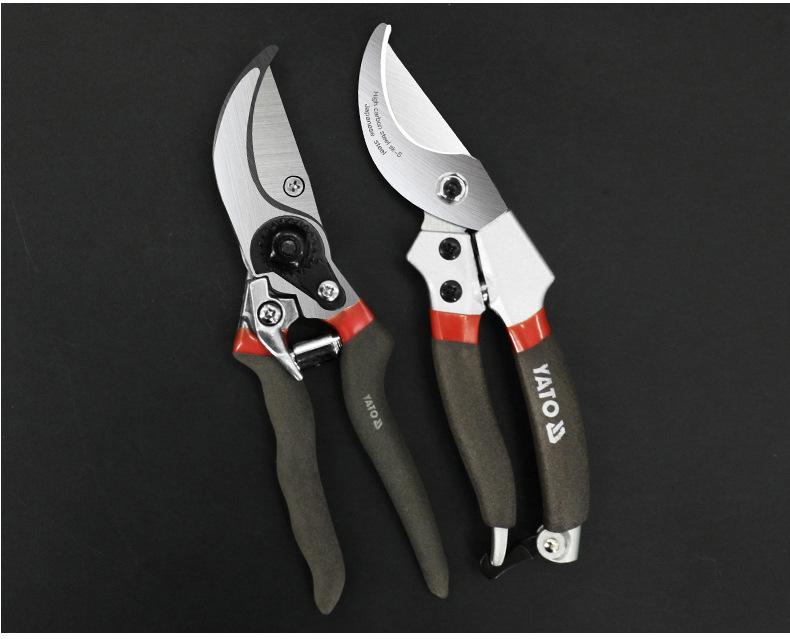 YATO Garden Shears for Pruning, Grafting, and Cutting Thick Branches