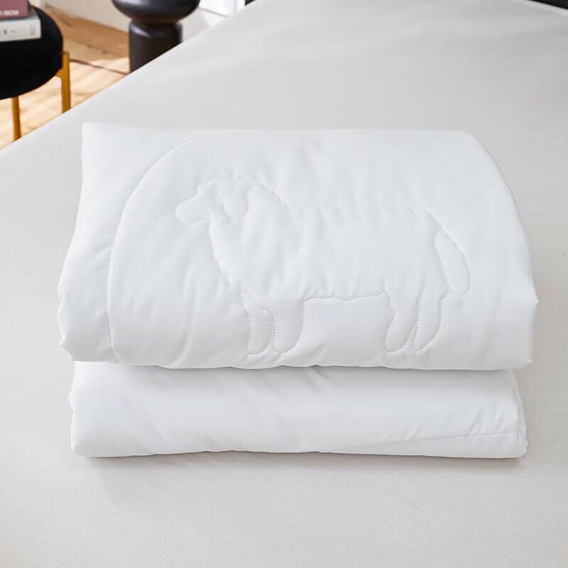 Begeman New Zealand Wool Winter Quilt