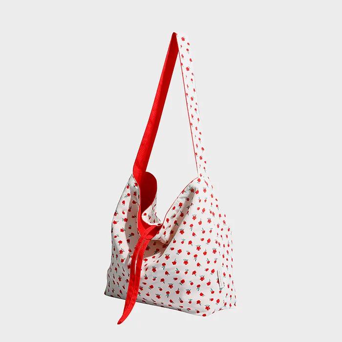 Plain Easy Reversible Shoulder Bag - Sunlit Floret 3 Colors