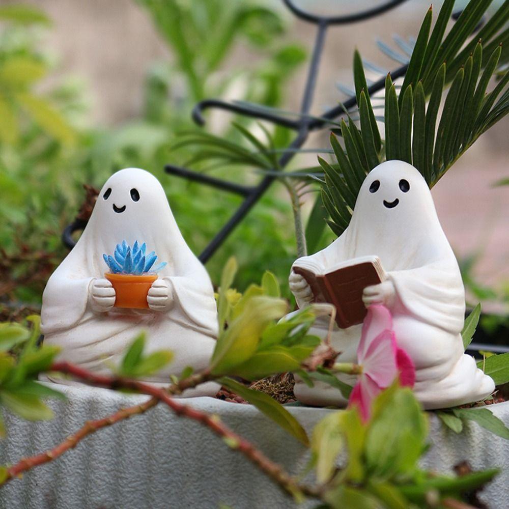 2pcs Cute Halloween Ghost Ornaments Cartoon Ghost Sculpture Reading Ghost Statue  Office