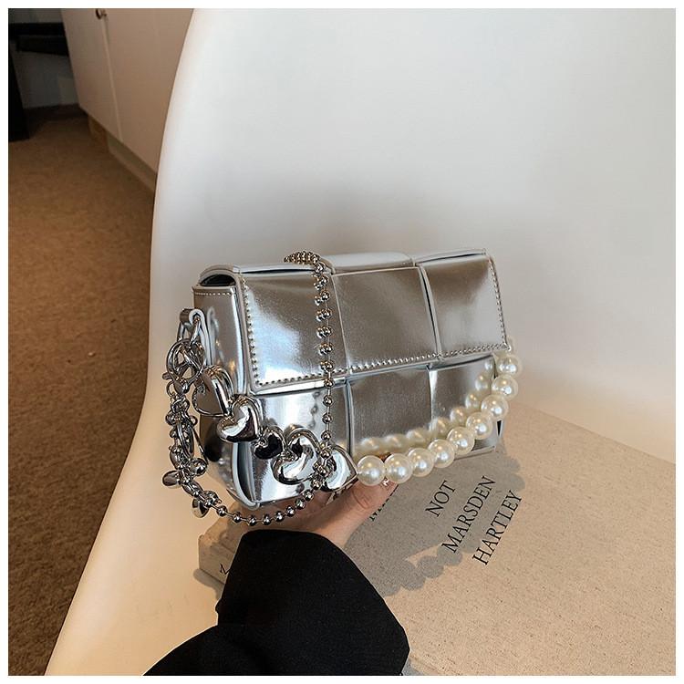 IELGY Ladies Messenger Bag Silver Shoulder Chain Portable Small Square Bag