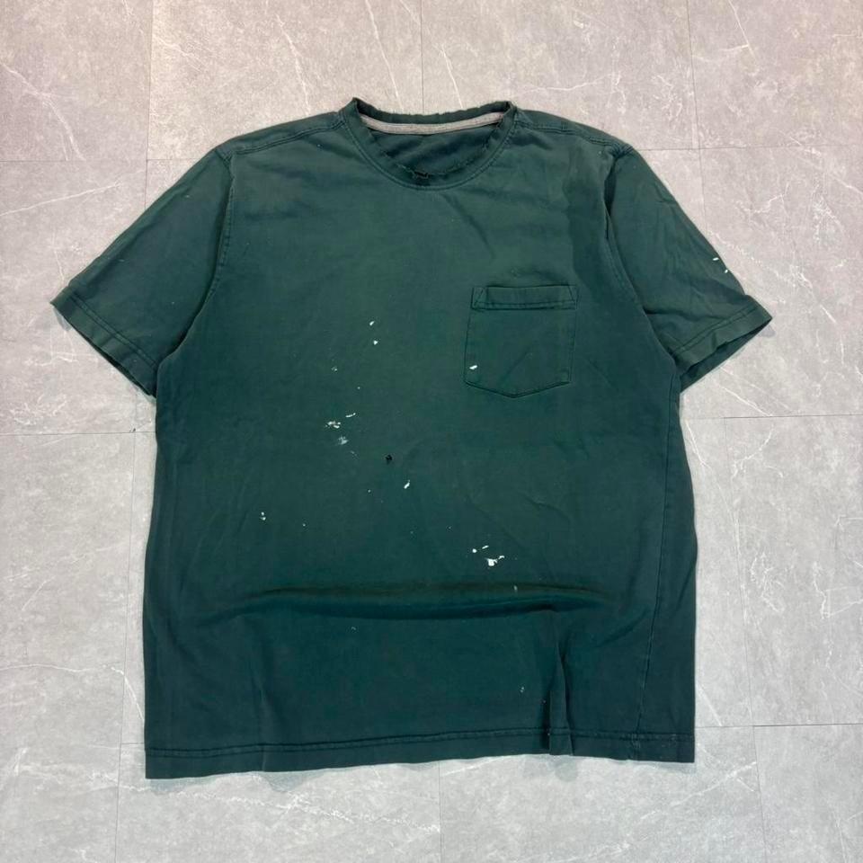 Faded Green pocket tee with paint splatter #skater #grunge Unisex T-Shirt L