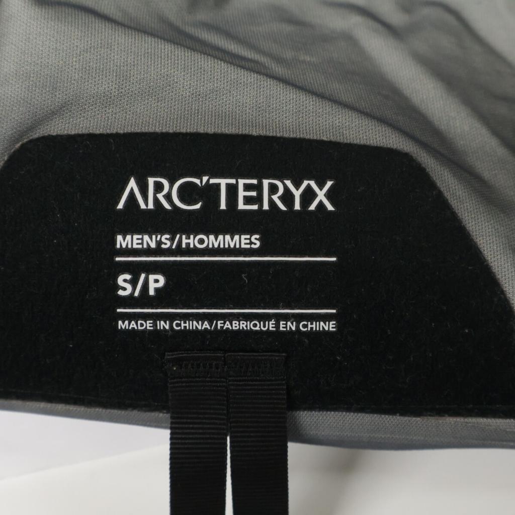 ARC'TERYX Navy 29090 Beta Jacket Jacket S NavyUsed
