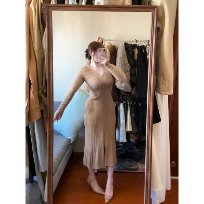 

Слегка полноватое платье с V-образным вырезом и длинными рукавами, связанное из чистого желания, для женщин, новая модель высокого класса на талии и по фигуре, для ранней весны L хаки