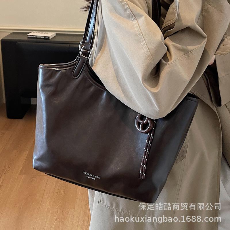 2025 new niche versatile large-capacity tote bag women's messenger bag class commuter bag shoulder bag handbag