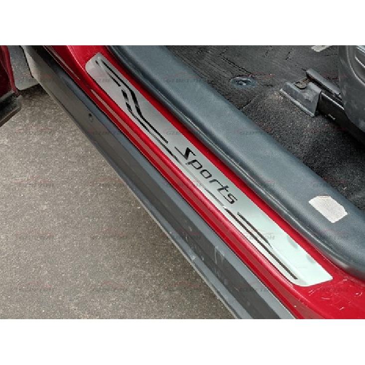 Do akcesoriów Dodge Ram Stal nierdzewna Ochrona progu drzwi Płytka przeciw zadrapaniom Wykończenie