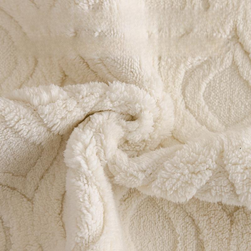 Light Luxury Thickened Sofa Cover Fabric Anti Displacement and Anti Slip Sofa Cushion Cover Warm for Autumn and Winter Seasons