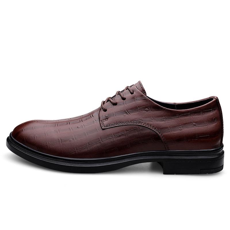 Embossed Crocodile Grain Leather Men s Formal Business Casual Shoes - Korean Style, Breathable & Versatile. 43
