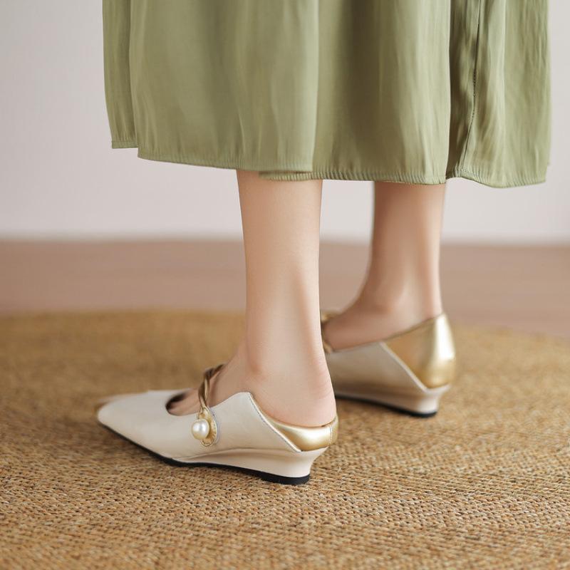 New Women's Fashion Single Shoes Women's Leather Shoes Foot Cover Casual Low Heel Solid Color Wedge Heel Shoes Four Seasons Wear Women's Shoes Rou