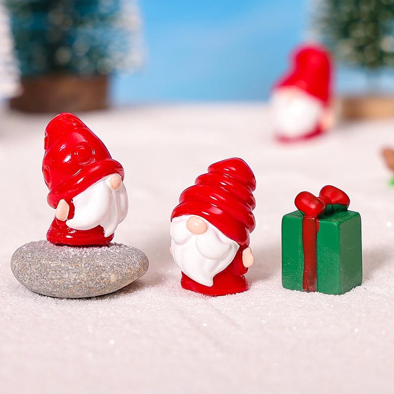 6/12Pcs Cute Mini Resin Gnomes Red Christmas Figurines For Diy Fairy Garden Fall Winter Thanksgiving Potted Plant Decor Gift