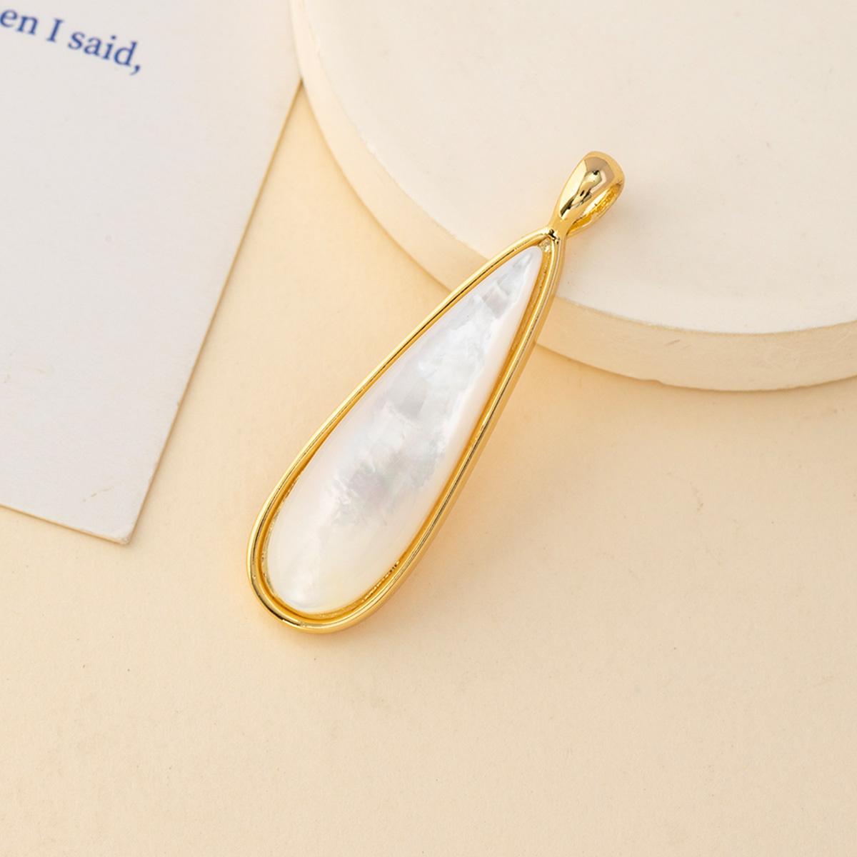 

1 шт., натуральная пресноводная ракушка, длинная подвеска в форме капли, модные мужские и женские подвески для самостоятельного изготовления рождественских ожерелий, сережек, аксессуаров для изготовления ювелирных изделий 1Pc/40x10mm